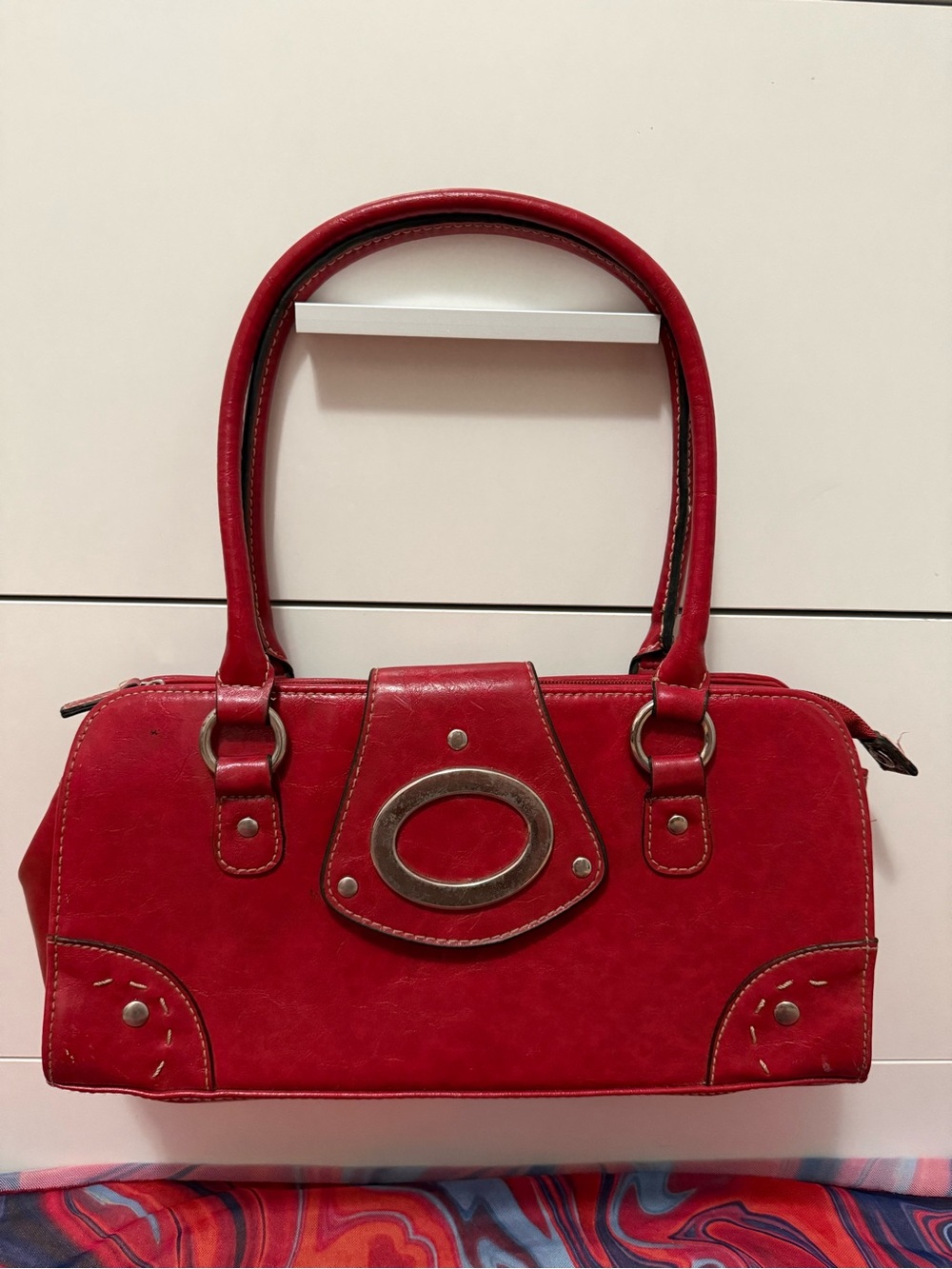 Vintage Y2K Cherry Red Structured East West Baguette Bag 🍒✨